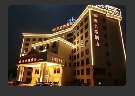 Customized Bright 3 LED Heads Point Light Outdoor Decoration High Lumen