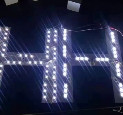 Painel LED RGB DC12V de baixa tensão para caixa de exibição de publicidade em shopping center, letreiros de hotéis ao ar livre