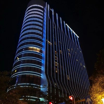 A construção conduzida iluminando RGB UCS1903 DMX512 30mm conduziu a iluminação da fachada da luz do ponto do diodo emissor de luz das luzes